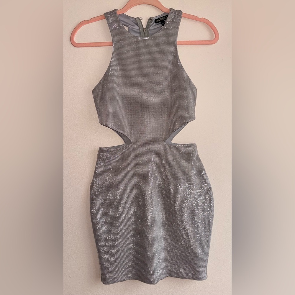 Elegant Silver Sleeveless Dress